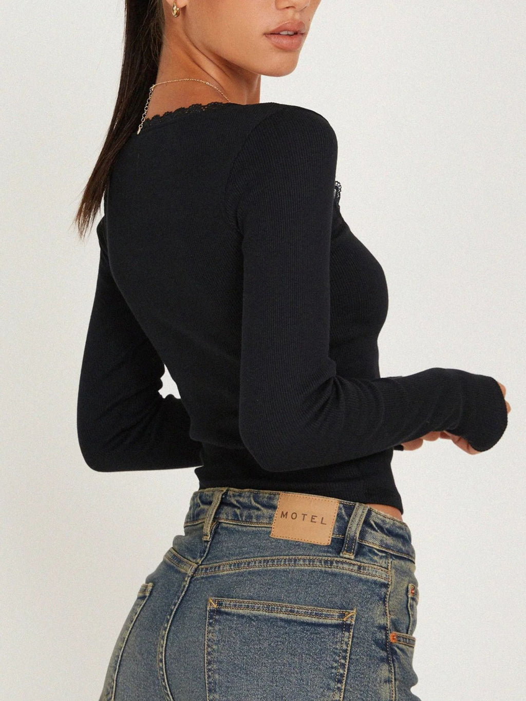 a5a039c4-0ff8-4ba6-af72-ba69efca50a1-Max